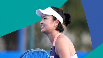 Shuai Peng Side Photo Wallpaper