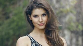 Amanda Cerny Girls Model HD 4k Wallpaper