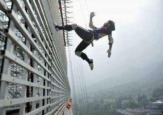 Awesome Jumping Wallpaper Parkour Extreme Sport