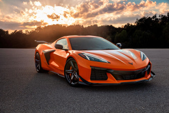 Chevrolet Corvette Z06 Coupe Re Trims Specs Price