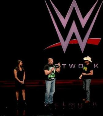 Categories Dx Shawn Michaels Hbk Stephanie Mcmahon Triple H