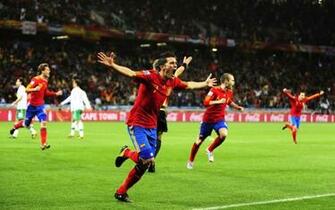 Soccer Spain National Football Team David Villa Xavi