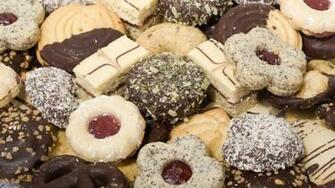 Biscuits Wallpaper