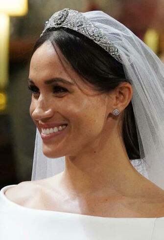Meghan Markle S Royal Wedding Tiara All The Details History Time