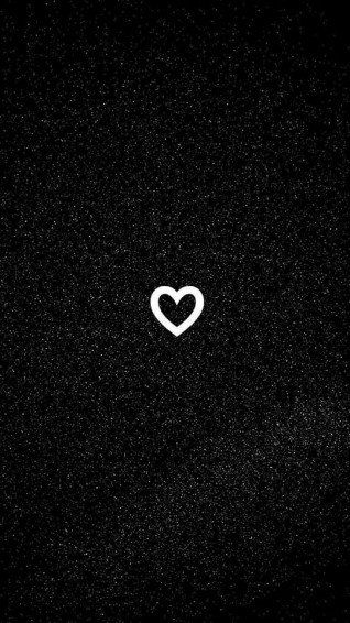 Dream Girl Cute Black Wallpaper