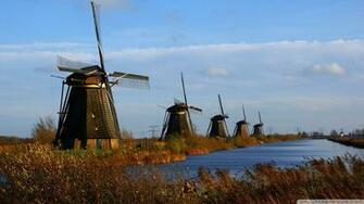 Windmill Farm Wallpaper