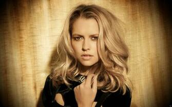 Goalpostlk Teresa Palmer