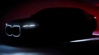 Bmw I7 Teased Debut Confirmed For April