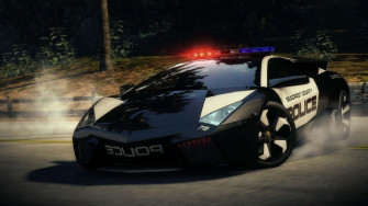A Police Car Driving Down The Road In Video Game