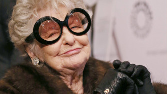 Elaine Stritch Wallpaper