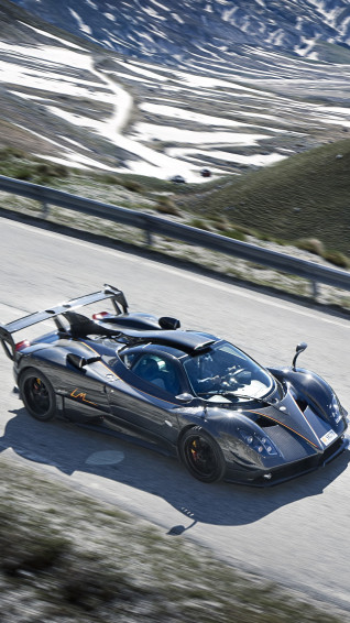 Pagani Zonda Wallpaper