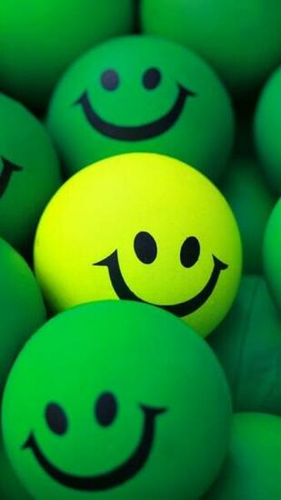 Smile Wallpaper For Mobile Phones Weneedfun