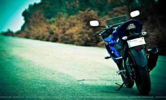 Yamaha R15 Wallpaper HD