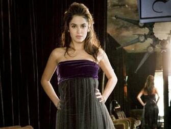 Nikki Reed Wallpaper