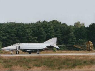 F4 Phantom Wallpaper X