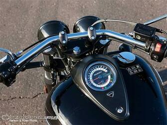 Triumph Thunderbird Storm First Ride Picture Of Motorcycle
