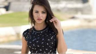 Alina Vacariu Wallpaper Photos Image In HD