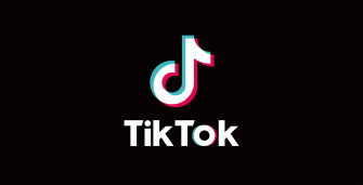 Famous Tiktokers Wallpaper