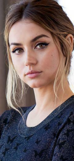 Woman iPhone Wallpaper Top Background