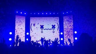 Looking For Wallpaper Photos Of Live Set Porterrobinson