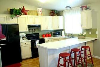 Makeover Using Bead Board Wallpaper This Doesn T Even Look Like