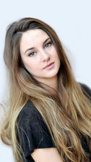 Shailene Woodley iPhone Wallpaper In