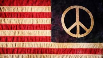 Woodstock Wallpaper