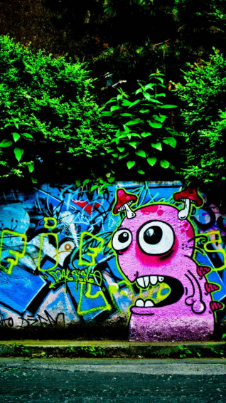 Graffiti iPhone Wallpaper