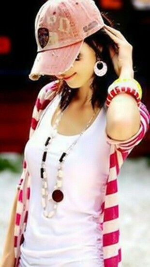 Wallpaper Of Girls Showing Attitude