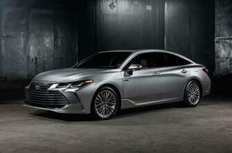 Toyota Camry Front HD Wallpaper Autoweik
