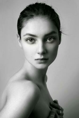 Vika Image Frompo