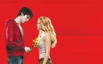 Nicholas Hoult In Warm Bodies Wallpaper