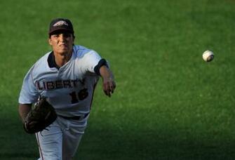 Liberty University Baseball Image