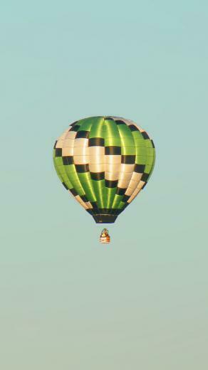 Colorful Hot Air Balloon Simple iPhone Wallpaper Ipod HD