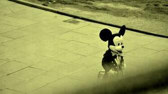 London Mickey Mouse Cartoons Street Art Wallpaper