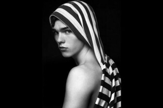 Koen Mane Nicholas Hoult New Wallpaper In