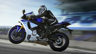 Yamaha Yzf R1 Showing Eu Race Blu Action