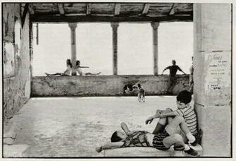 Separate By Henri Cartier Bresson Pixdaus