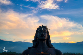 Isha Foundation At One With This Vast Existence Adiyogidarshan