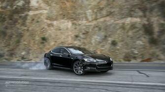 Tesla Model S Doing Monster Burnouts HD Wallpaper
