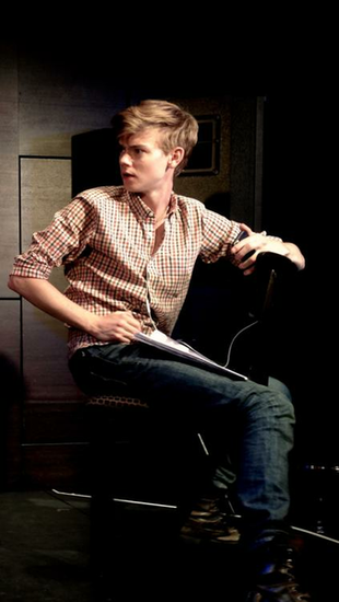 Thomas Sangster Wallpaper