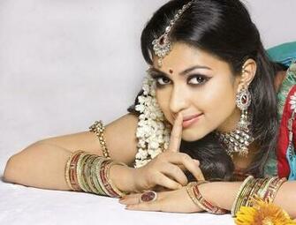 Amala Paul Hot Spicy Close Up HD Wallpaper