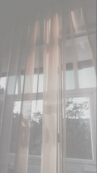 White Aesthetic Wallpaper