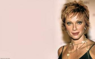Lauren Holly Wallpaper