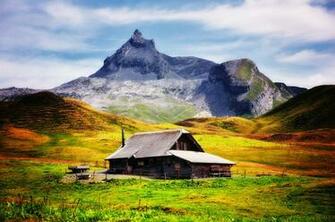 Mountains Home Wallpaper