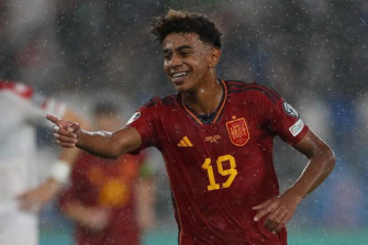 Lamine Yamal Makes Historic Spain Debut At Wallpaper