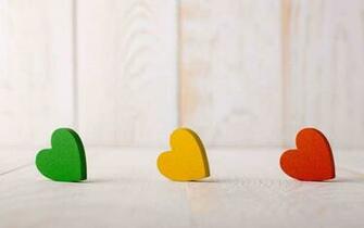 Mood Hearts Green Yellow Red Love HD Wallpaper