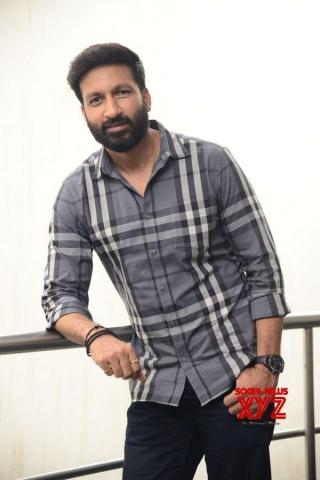 Hyderabad Tottempudi Gopichand During A Programme Gallery