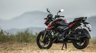 Image Of Tvs Apache Rtr 4v Photos