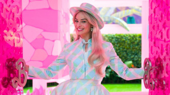 Watch Margot Robbie S Barbie Dreamhouse Tour